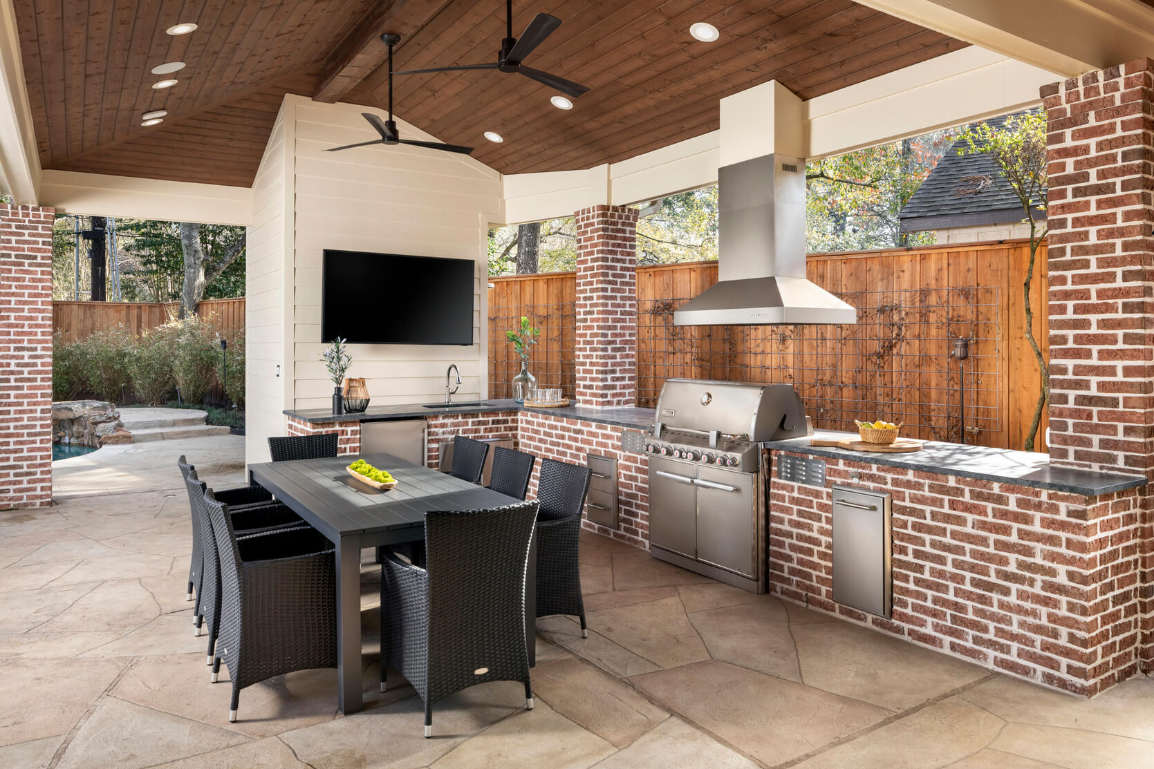 46_Hibury_Outdoor_Kitchen-1