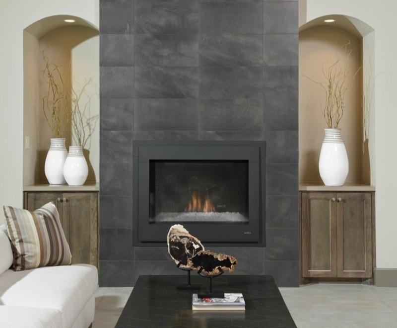94_Lake_Sterling_Gate_Living_Room_03-1-1
