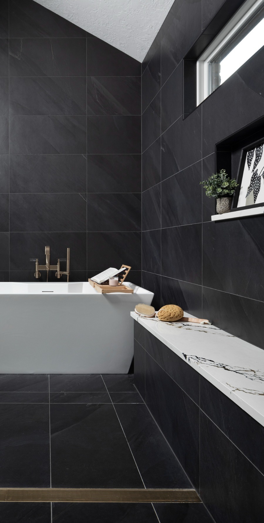 16242_Salmon_Bath-04-1